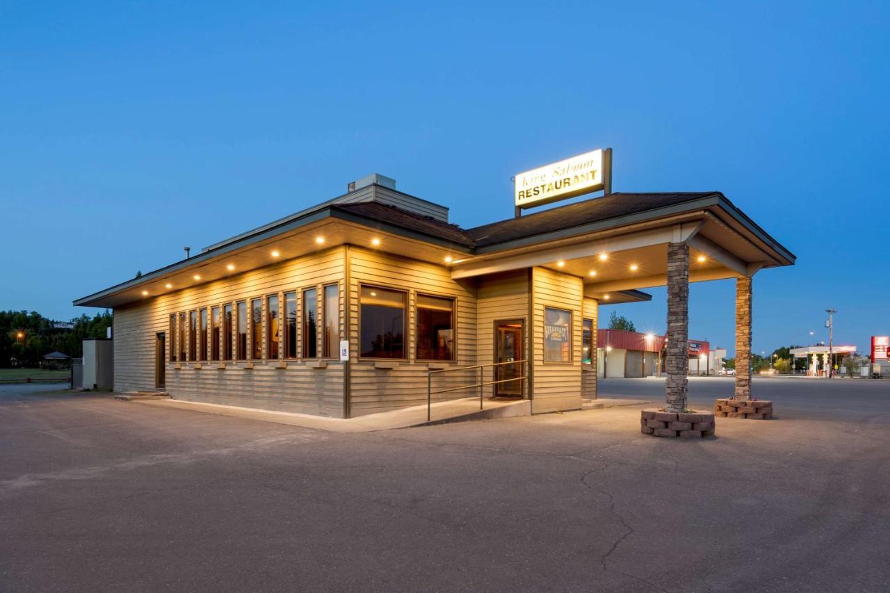 Best Western King Salmon Inn Солдотна Екстер'єр фото