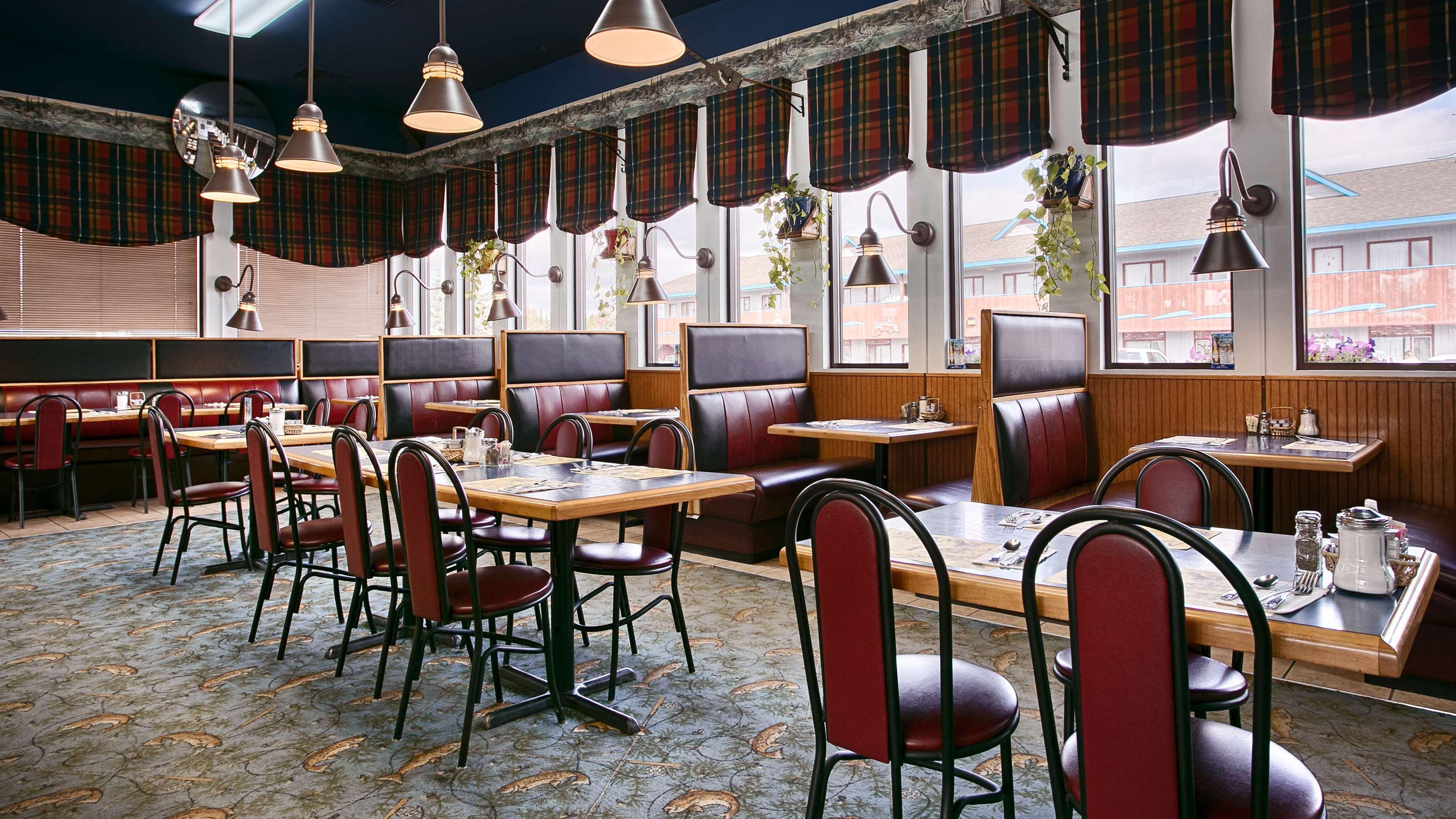 Best Western King Salmon Inn Солдотна Екстер'єр фото